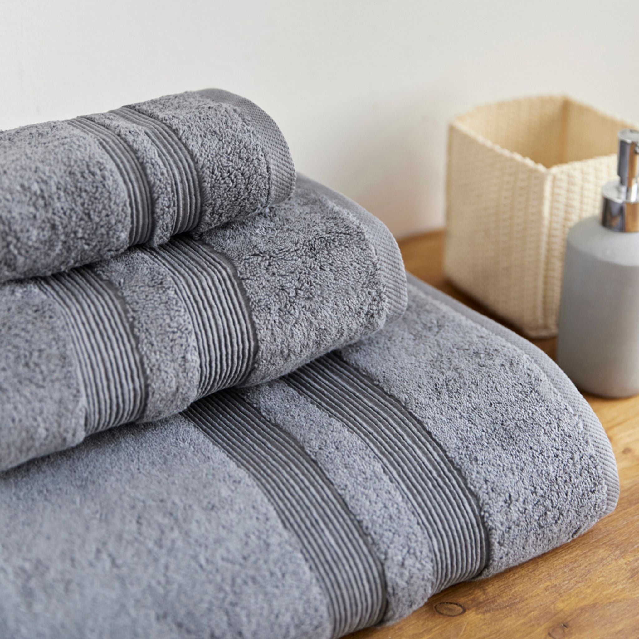 Grey Elegance - Torres Novas
