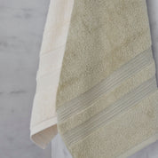 Khaki green Elegance - Torres Novas