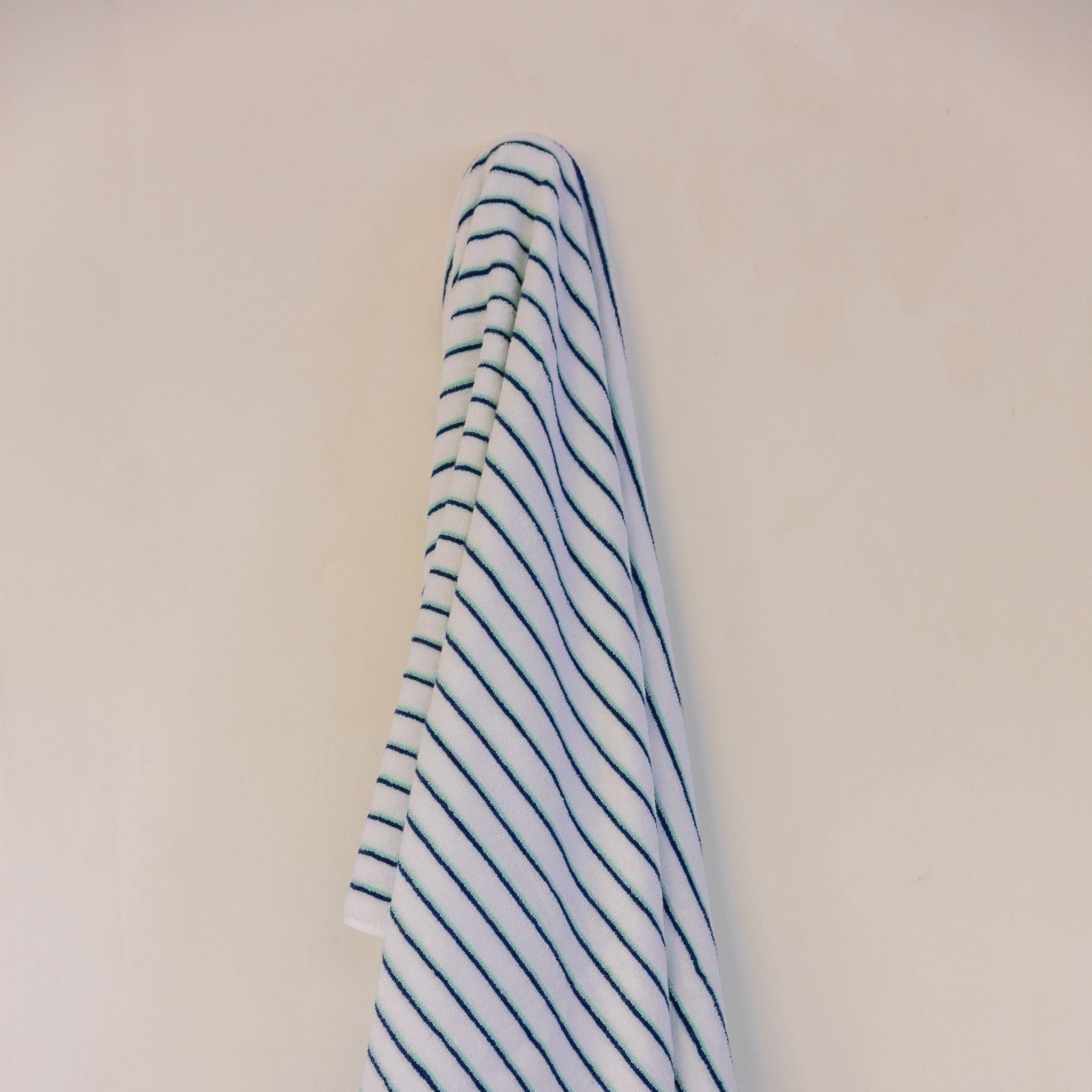 Blue with green Lima