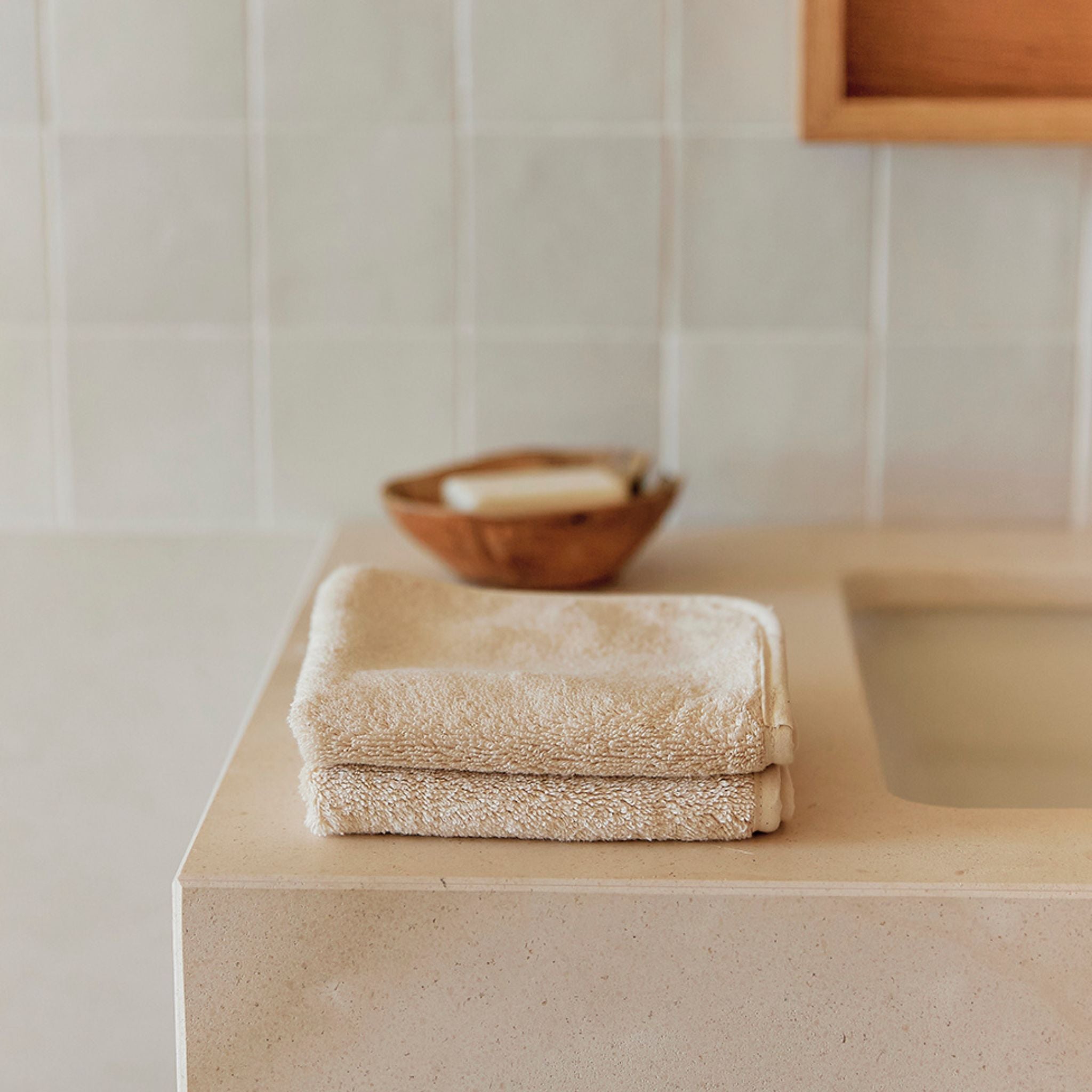 Natural Mira face towel - Torres Novas