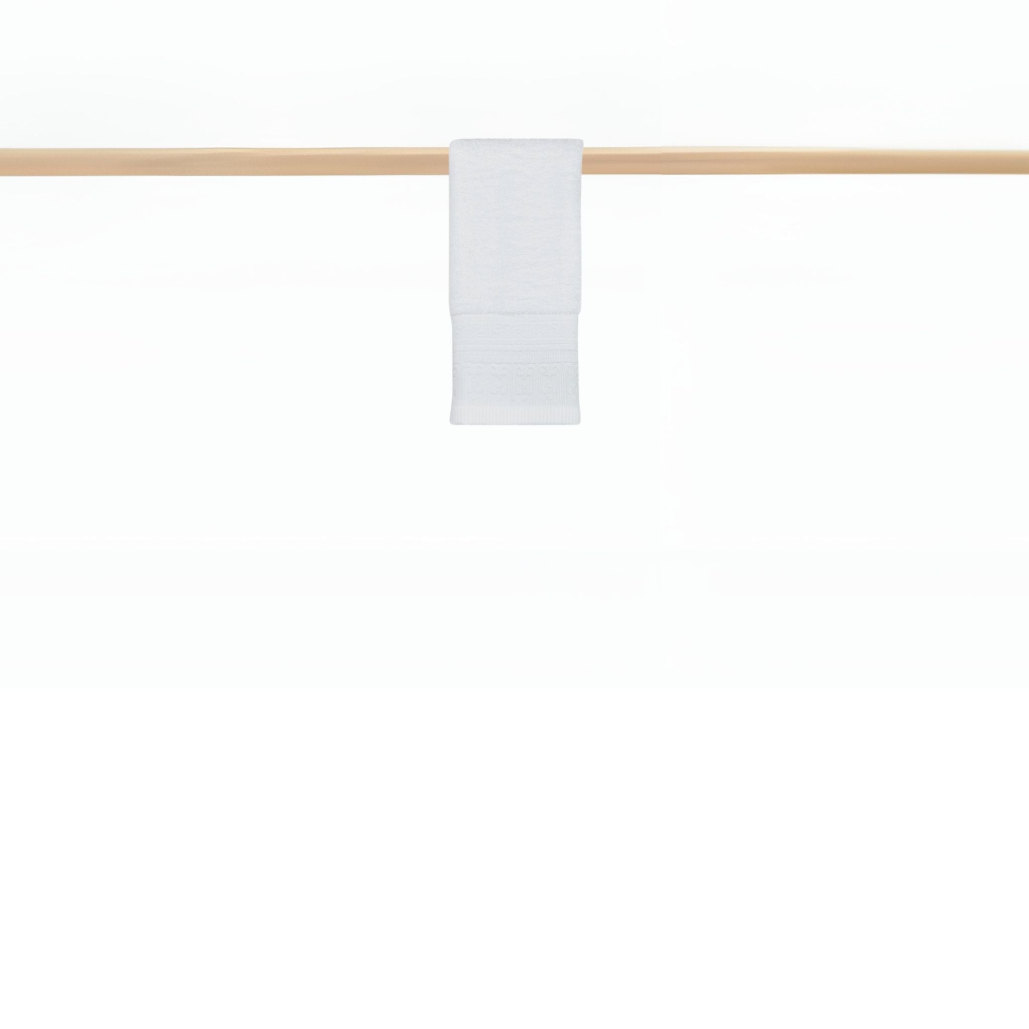 White Piazza - Torres Novas