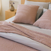 Old pink Santa Luzia Waffle Bedspreads - Torres Novas