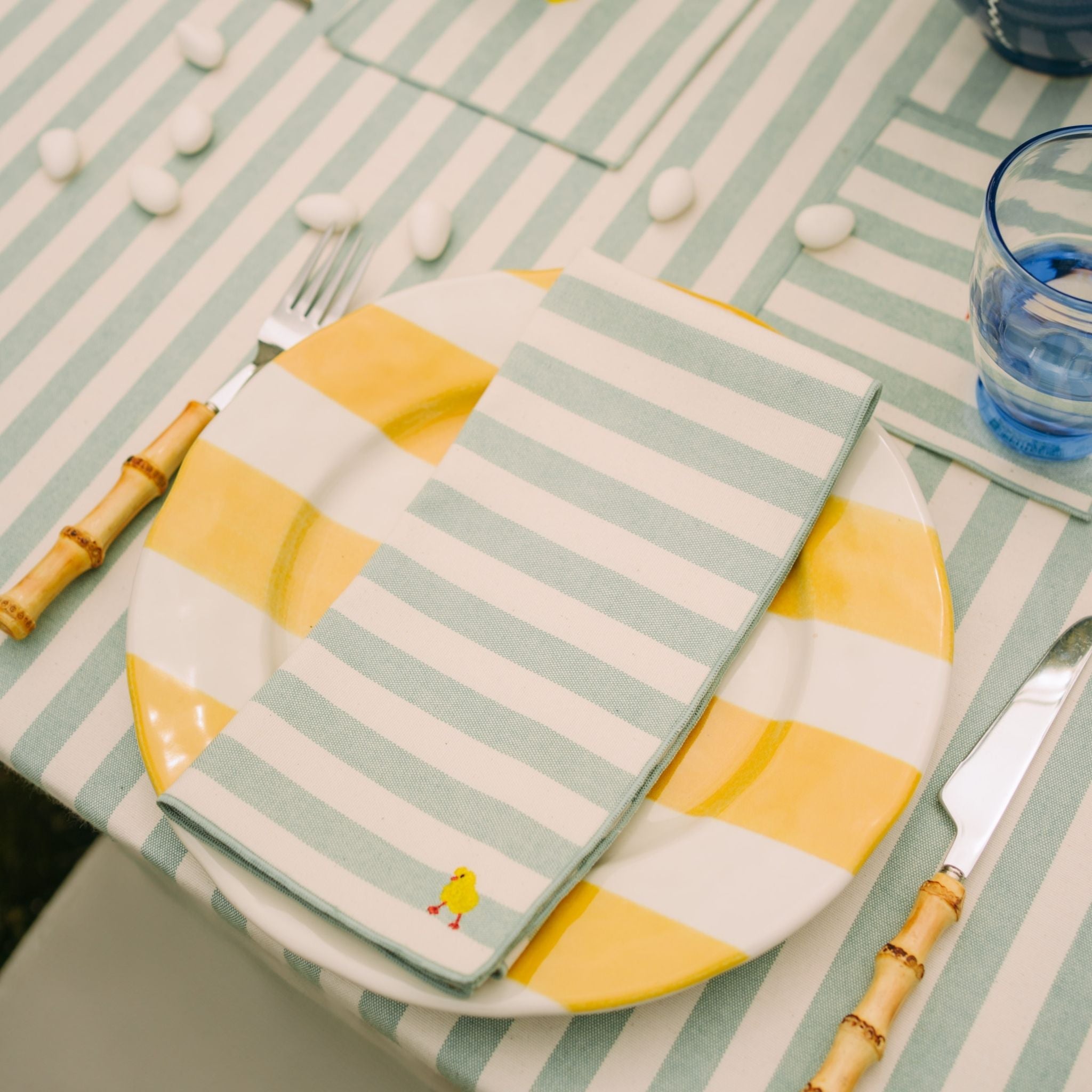 Barra napkin with easter embroidery