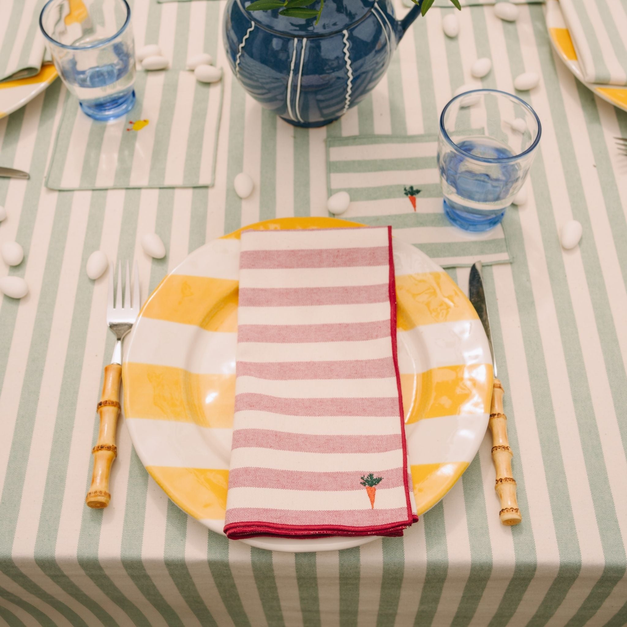 Barra napkin with easter embroidery