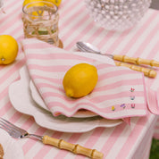 Barra napkin with flower embroidery