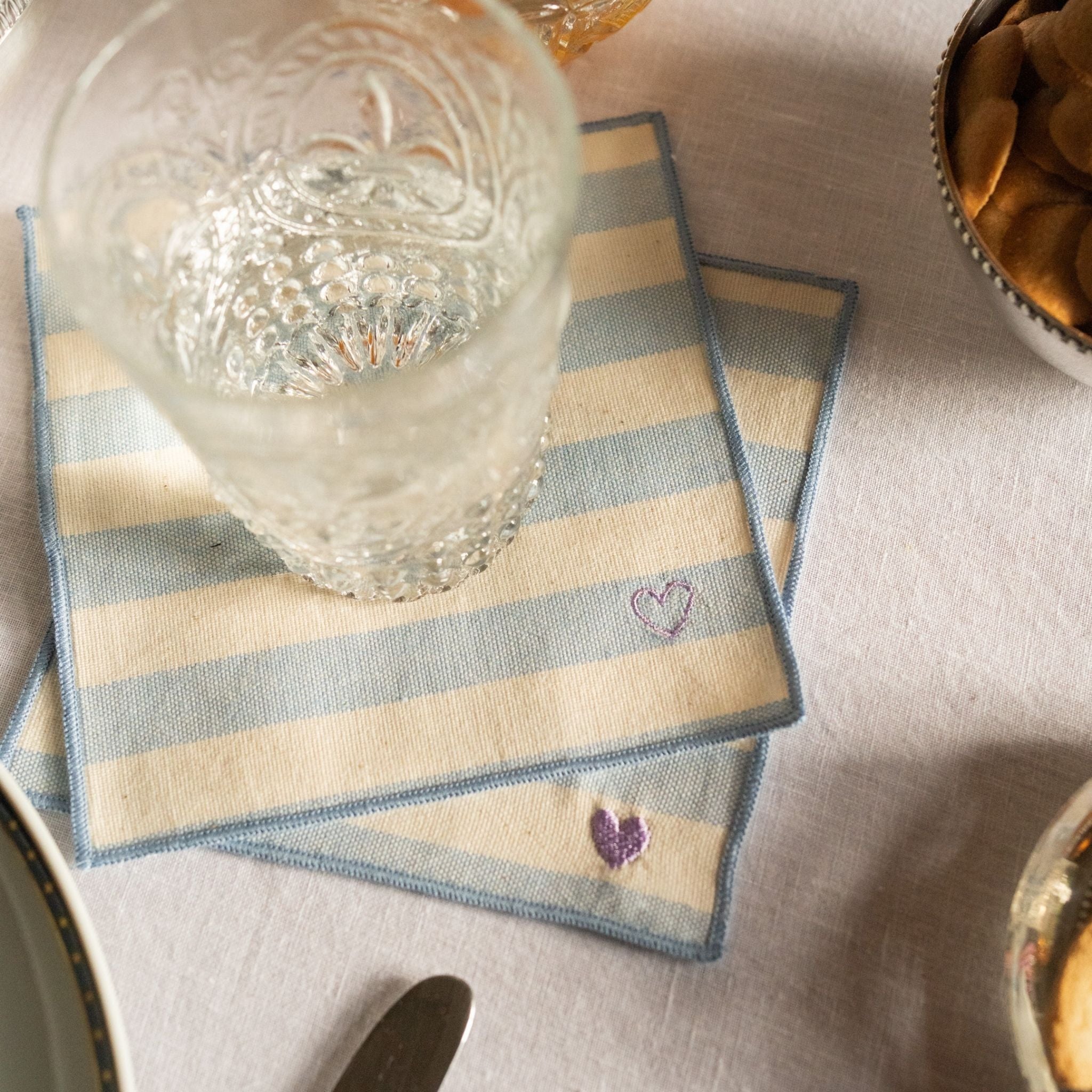 Barra Napkins with heart embroidery