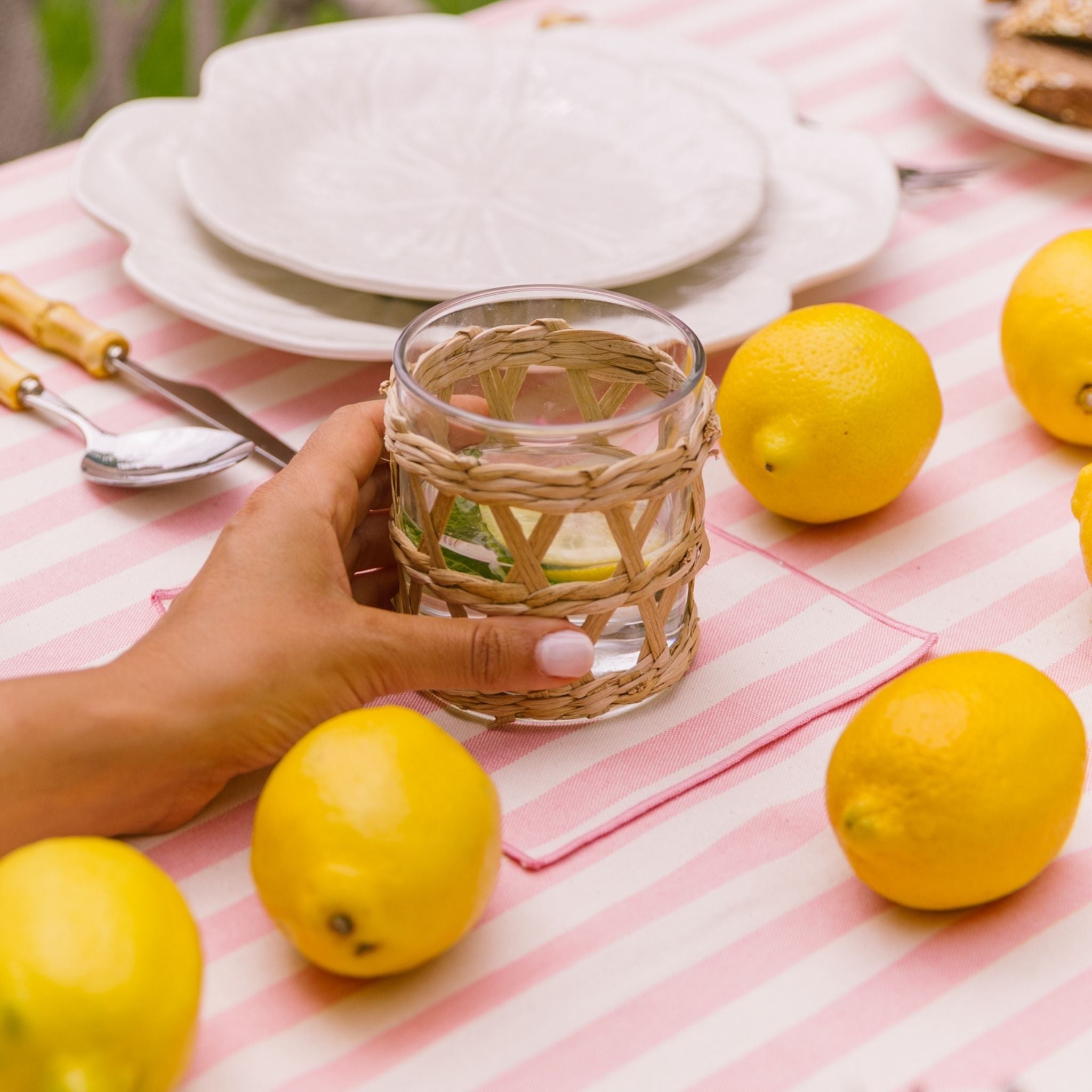 Barra cocktail napkins