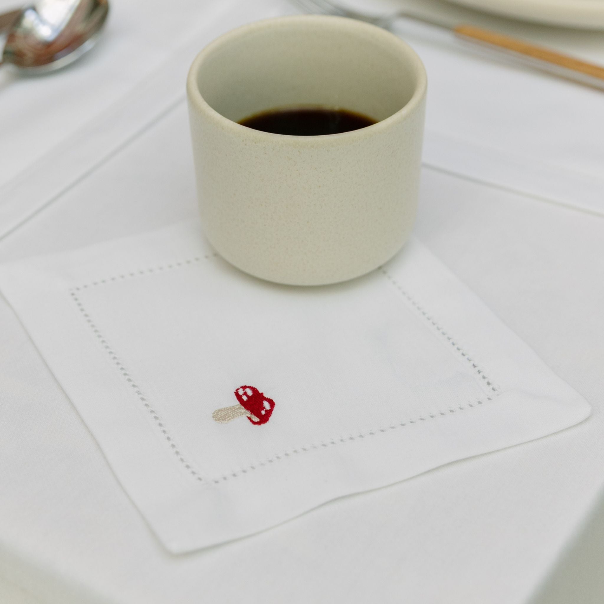 Mafra cotton napkins with fall embroidery