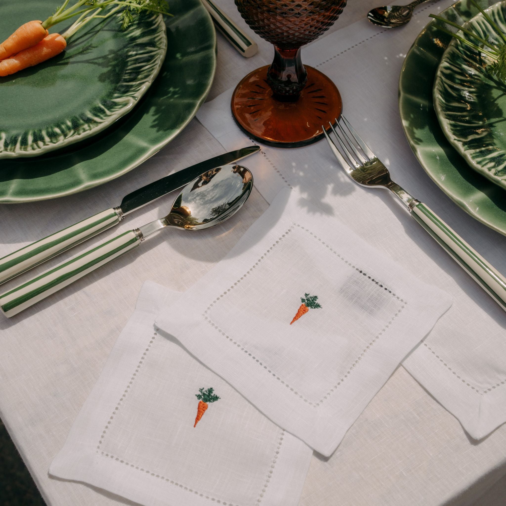 Mafra linen napkin and placemat with easter embroidery