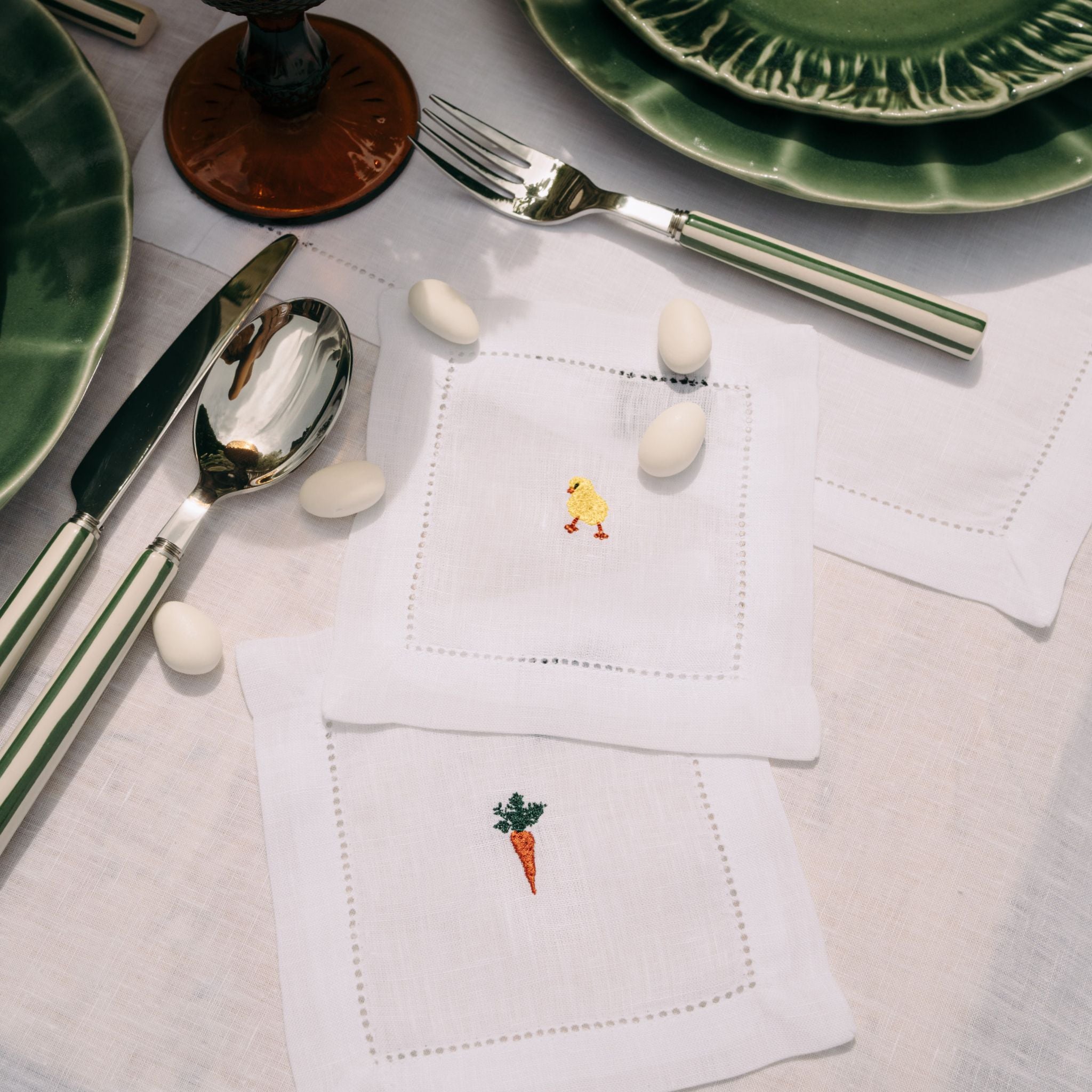 Mafra linen napkin and placemat with easter embroidery