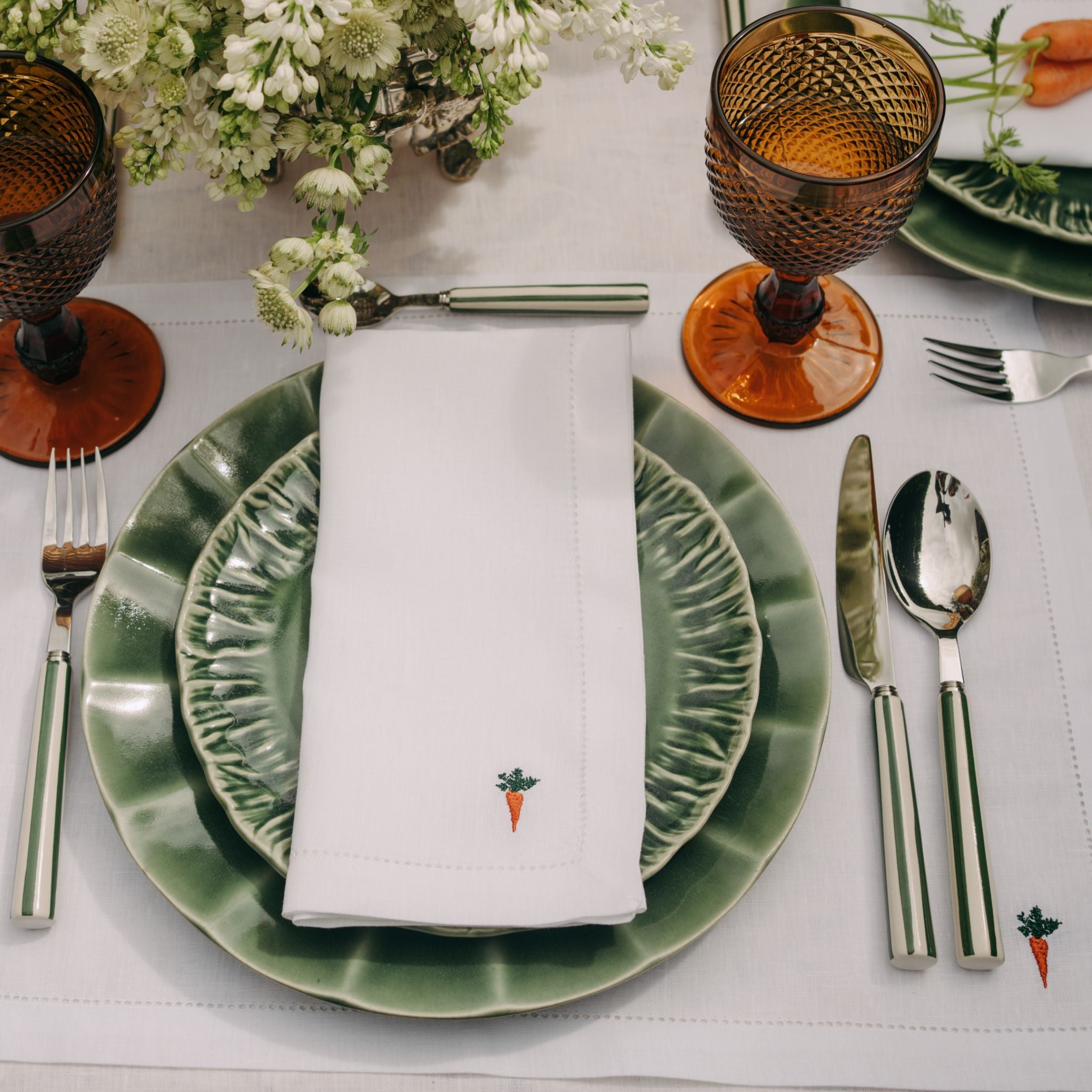 Mafra linen napkin and placemat with easter embroidery