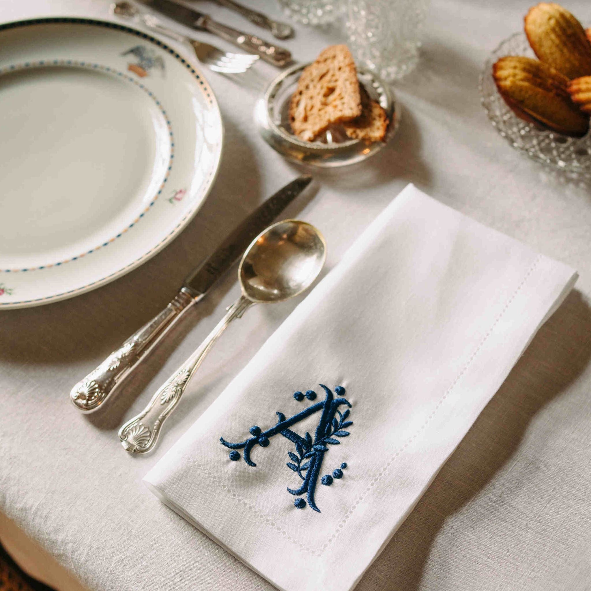 Mafra linen letter embroidery napkins (Pack of 2)