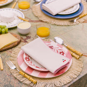 Ecru Nazaré napkins with fruit embroidery