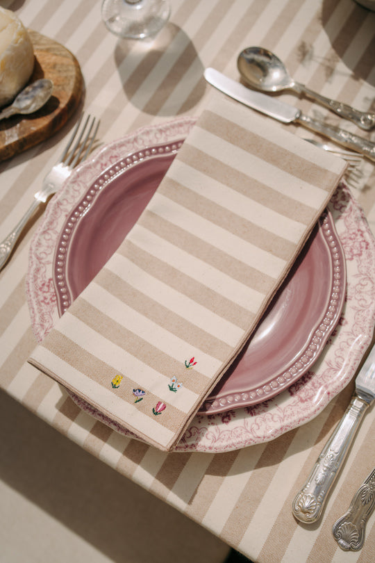 Servilletas Barra con bordados de flores