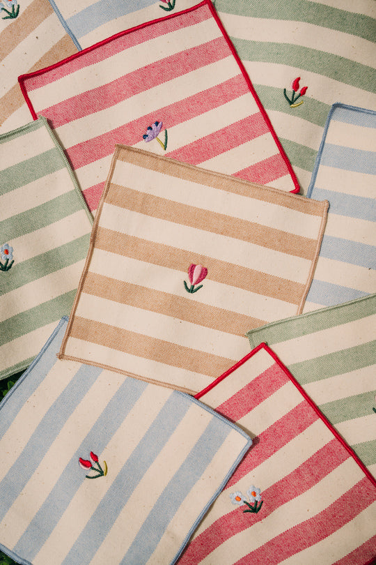 Servilletas Barra con bordados de flores