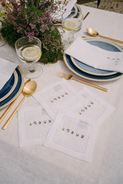 Mafra napkin and placemat with flower embroidery