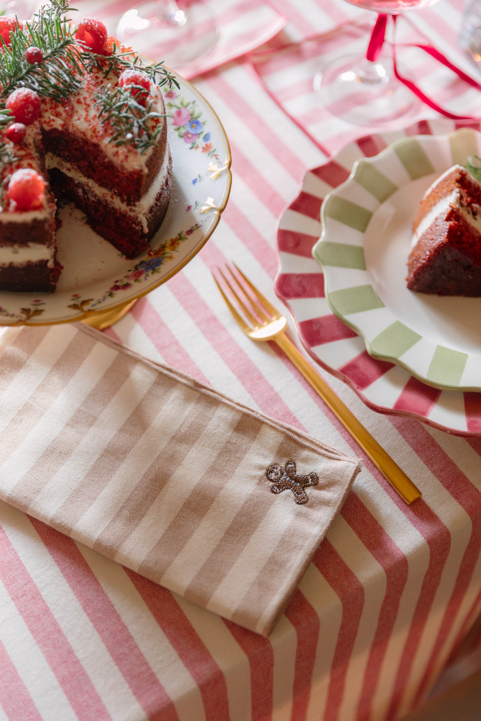 Barra napkins with christmas embroidery