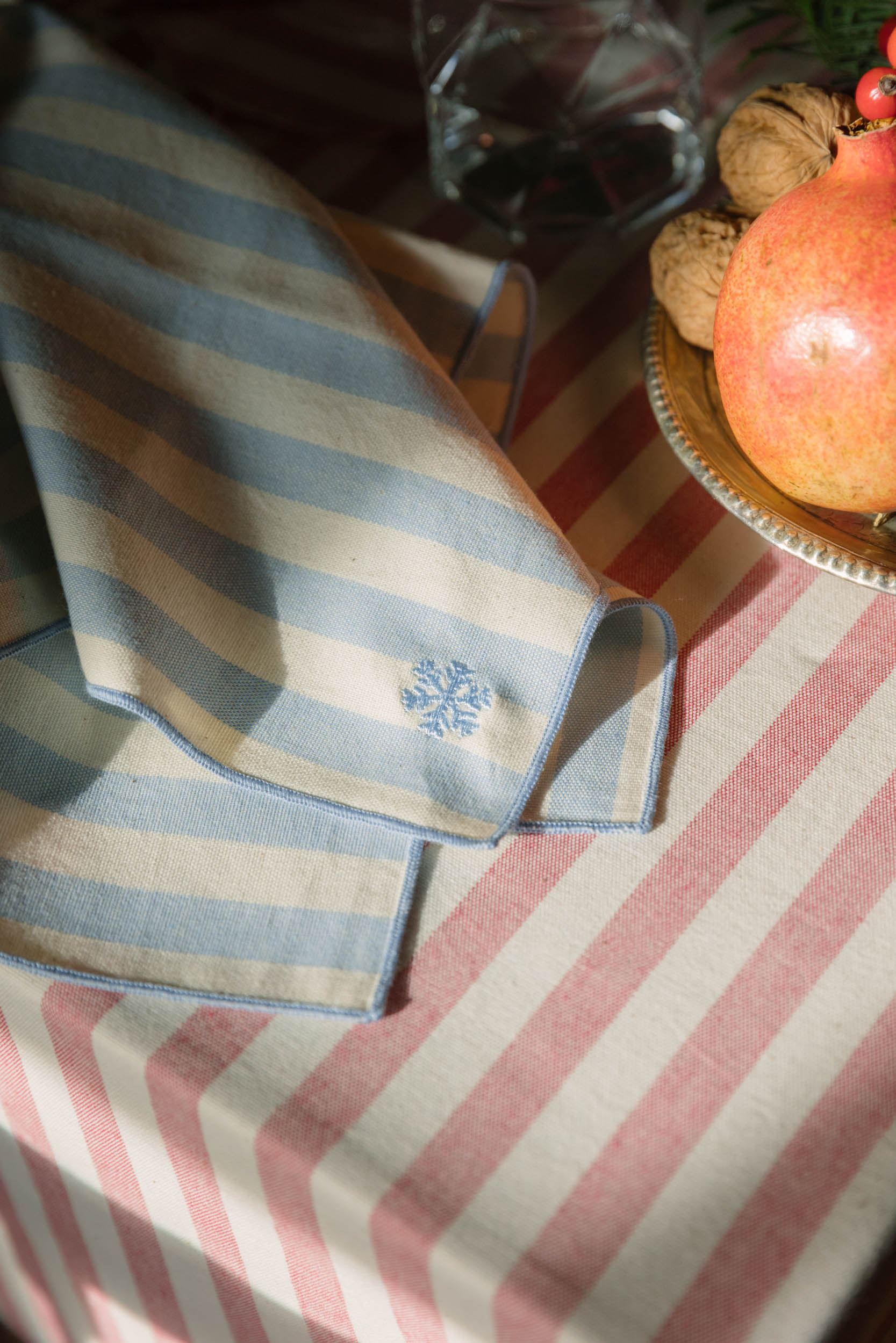 Barra napkins with christmas embroidery