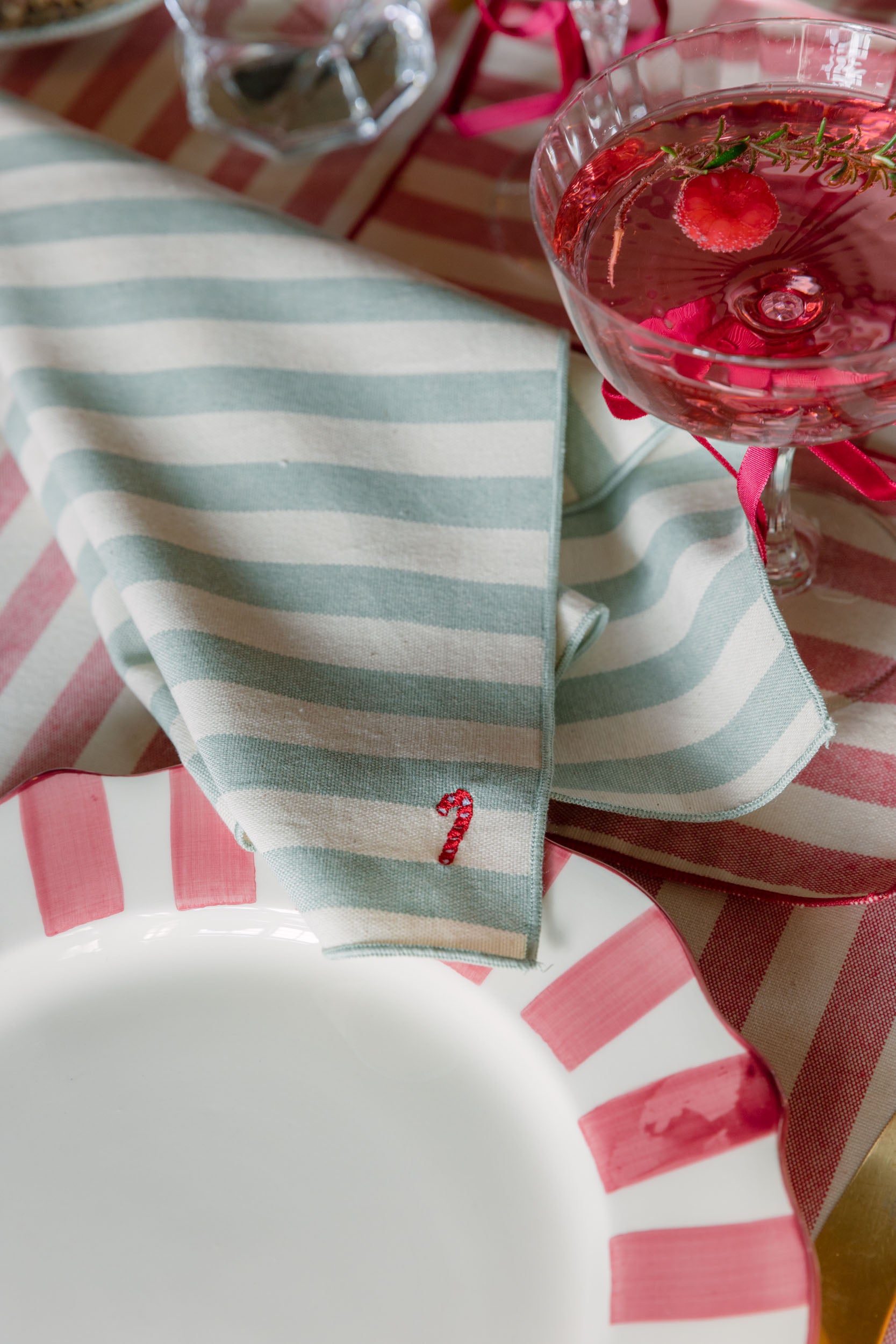 Barra napkins with christmas embroidery