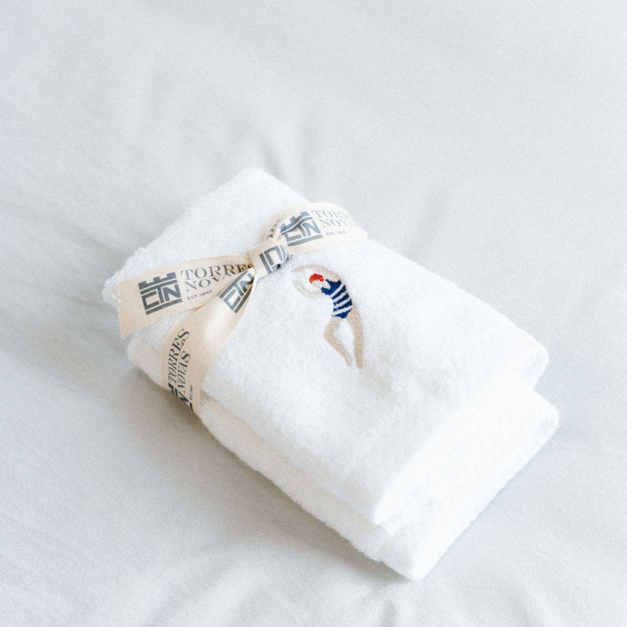 Toalla de bidé y toalla facial de lujo con deportistas retro 