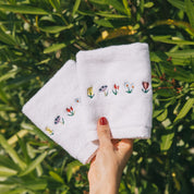Lingettes Luxus avec broderie de fleurs