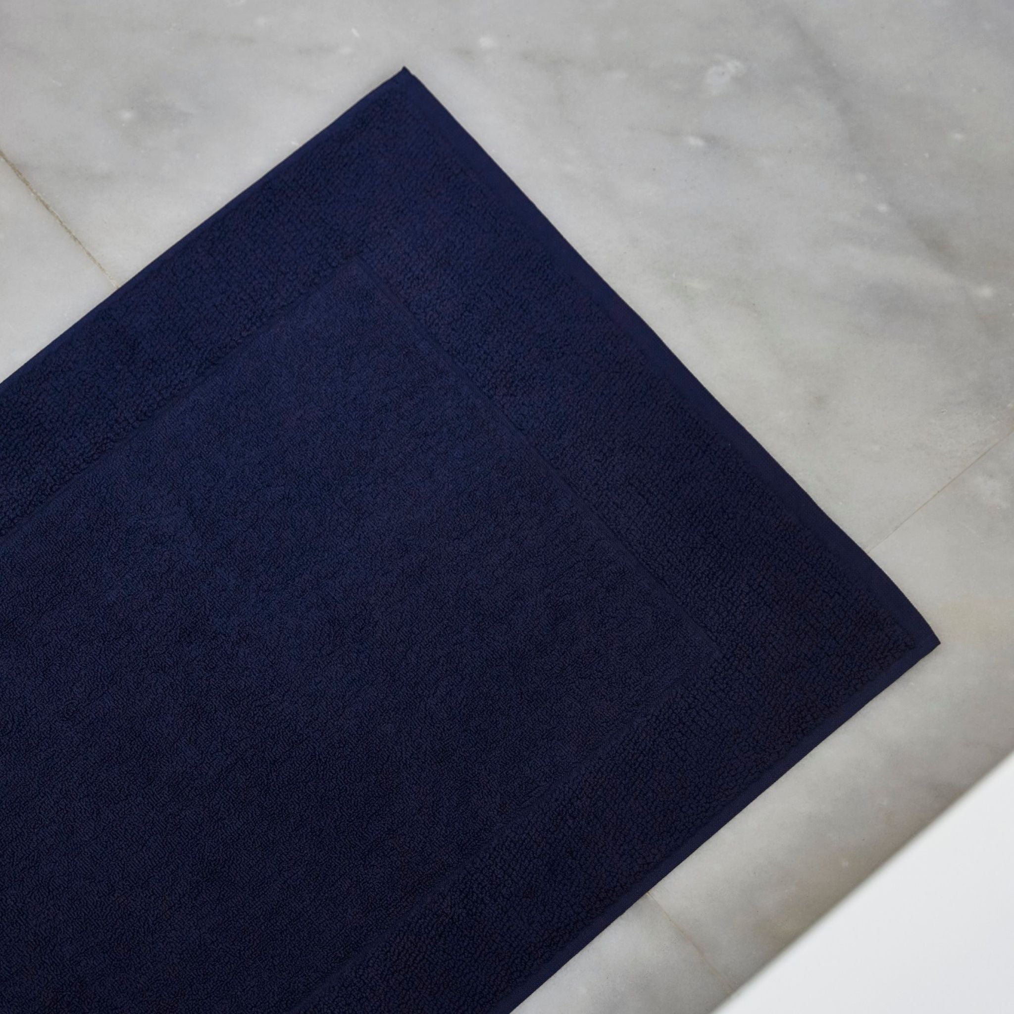 torres-novas-bath-mats-plain-bath-mat-cobalt-blue-lifestyle-1.jpg