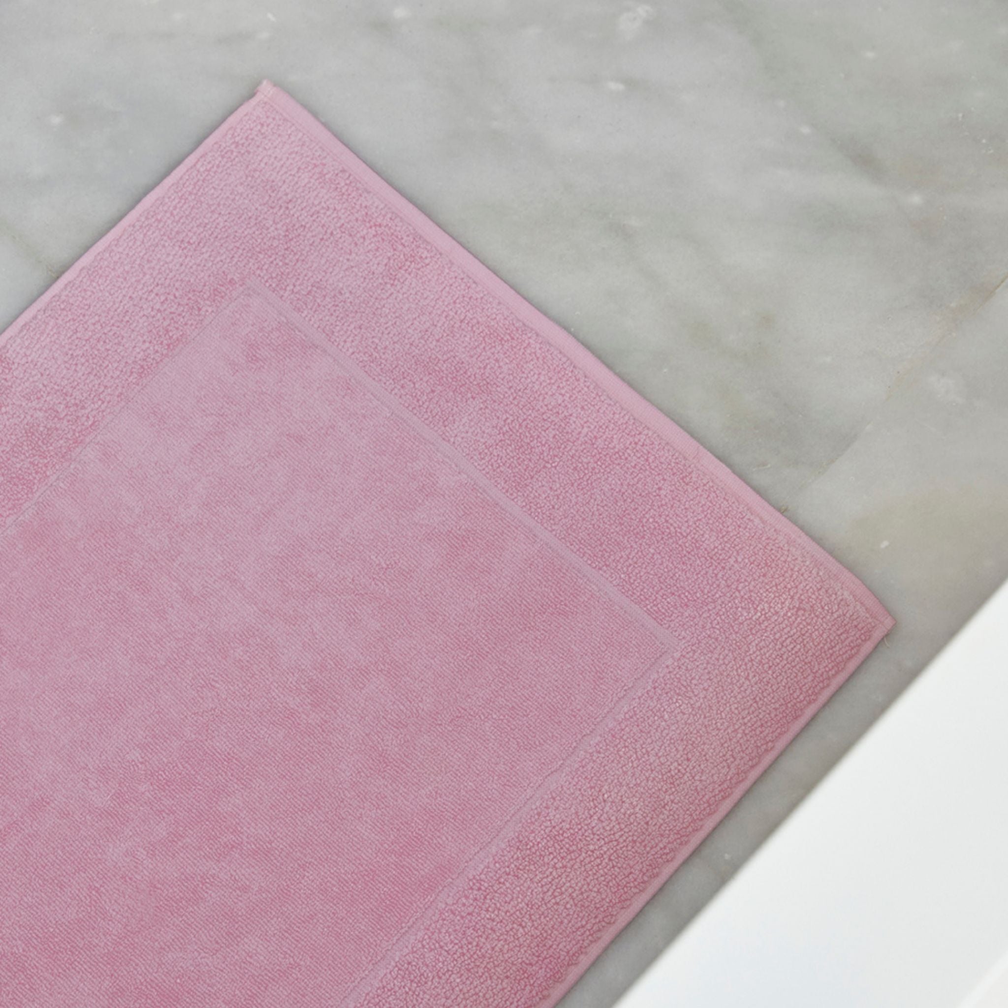 Alfombra de baño rosa viejo
