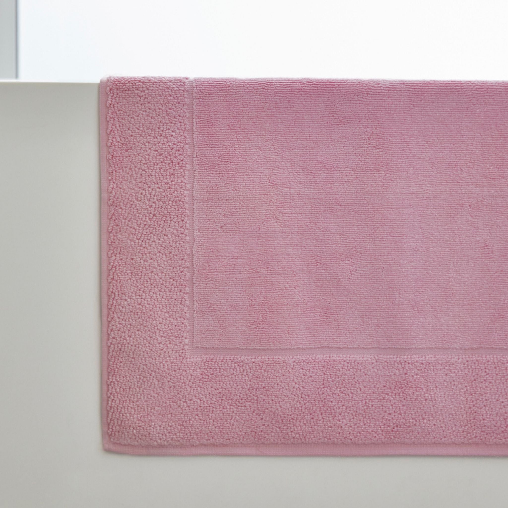 Alfombra de baño rosa viejo