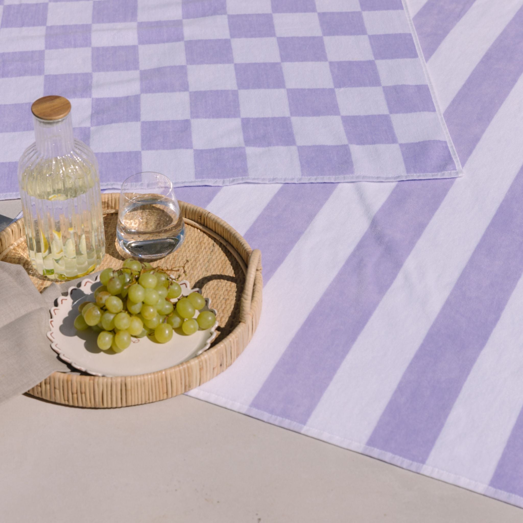 torres-novas-beach-gibalta-vertical-stripes-towel-lavender-lifestyle-4_1b842f78-2a10-45f0-babf-178e8c07ea13.jpg