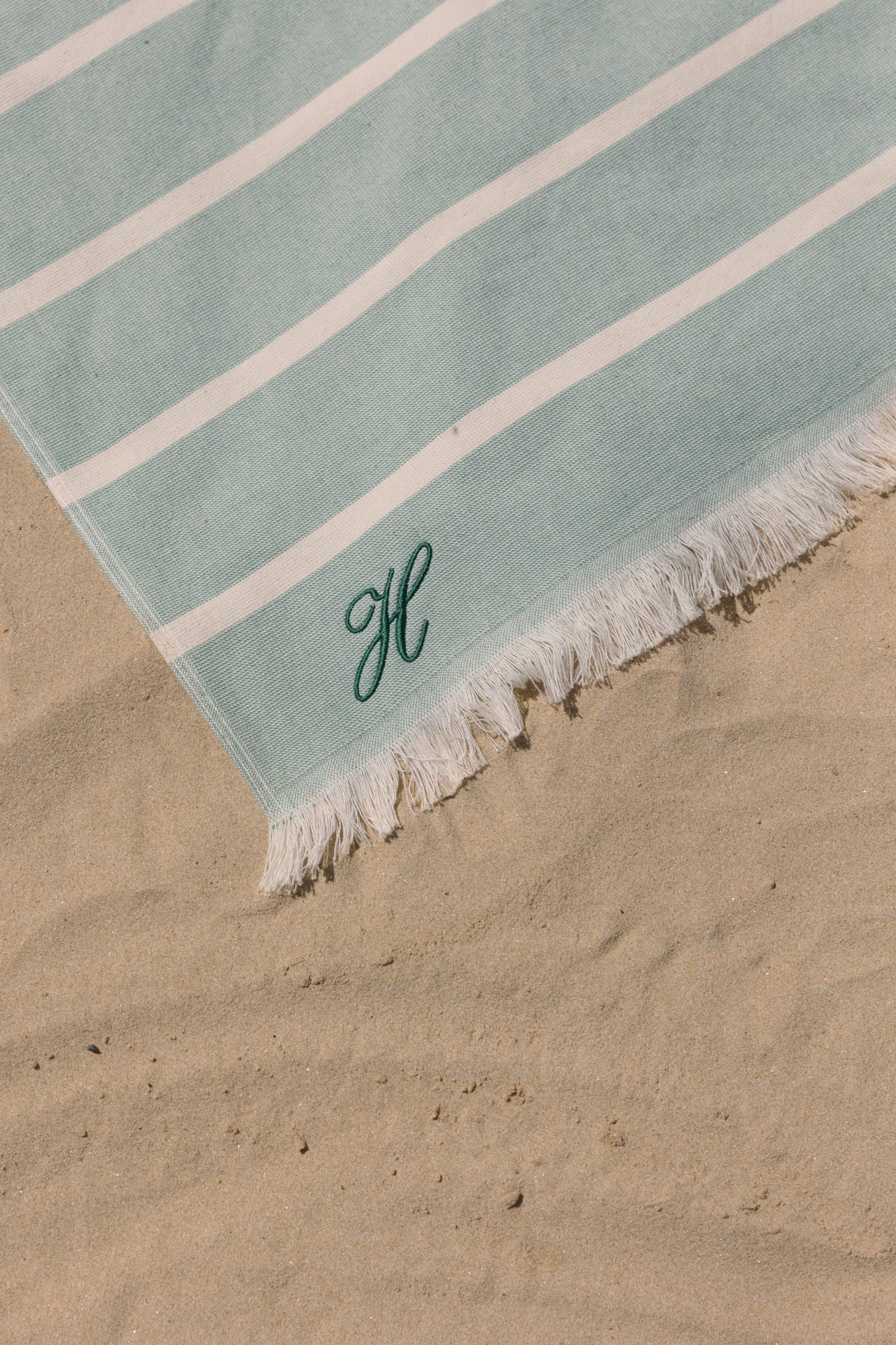 torres-novas-belem-beach-towels-horizontal-stripes-product-embroidery-green-1_3.jpg