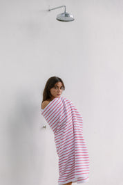 Lima cor-de-rosa e encarnado