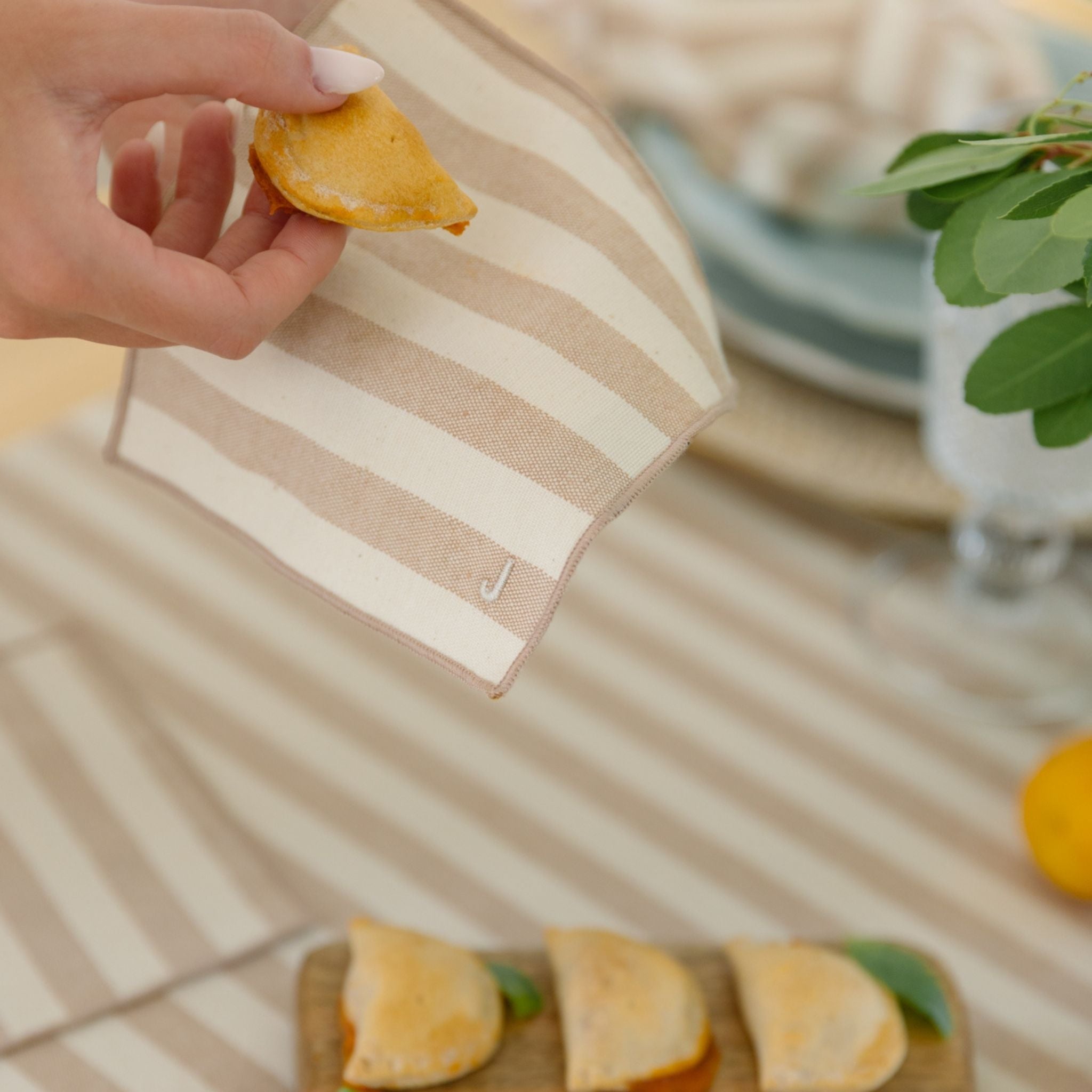 torres-novas-table-barra-horizontal-stripes-cocktail-napkin-beige-lifestyle-6.jpg