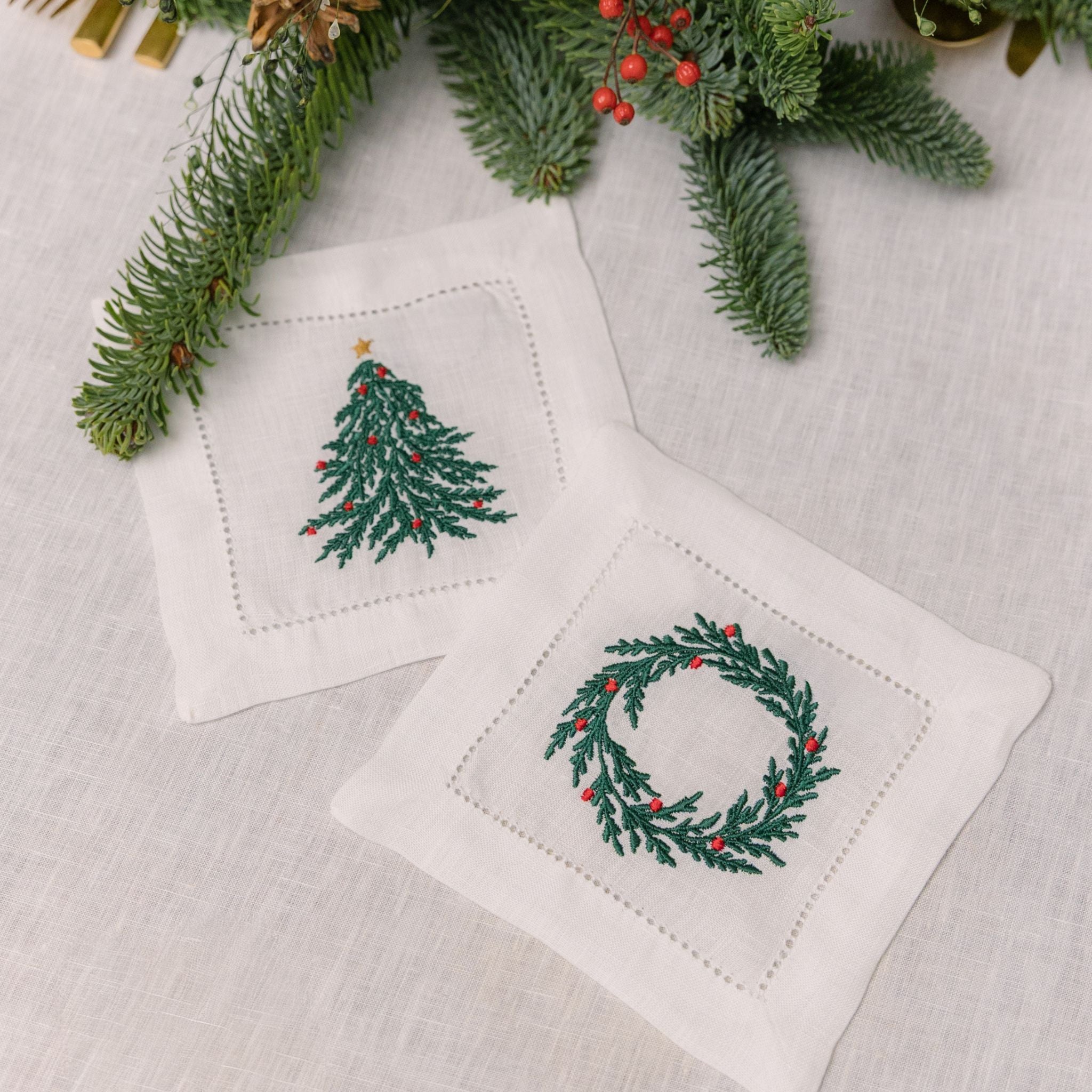 Mafra linen with Christmas embroidery