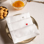 Mafra table linen with heart embroidery