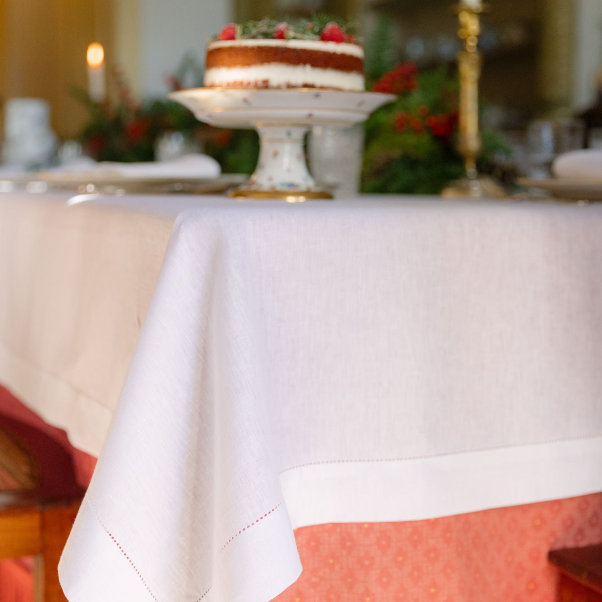 torres-novas-table-mafra-linen-tablecloth-white-lifestyle-11.jpg