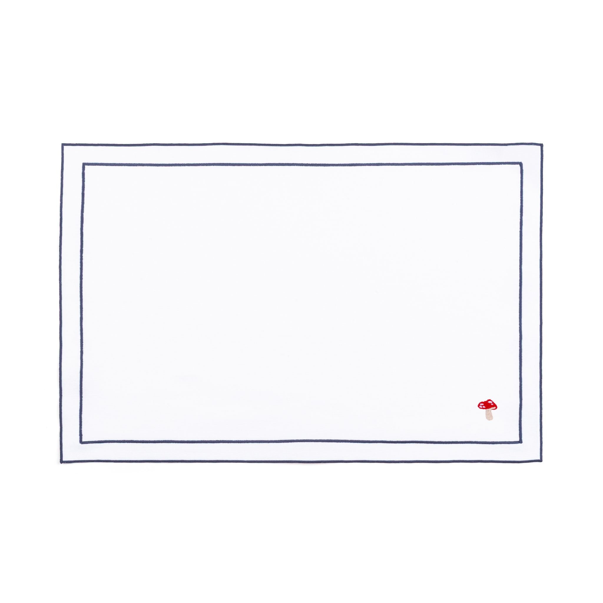 Roupa de mesa Nazaré branca, em algodão, com motivos de outono bordados