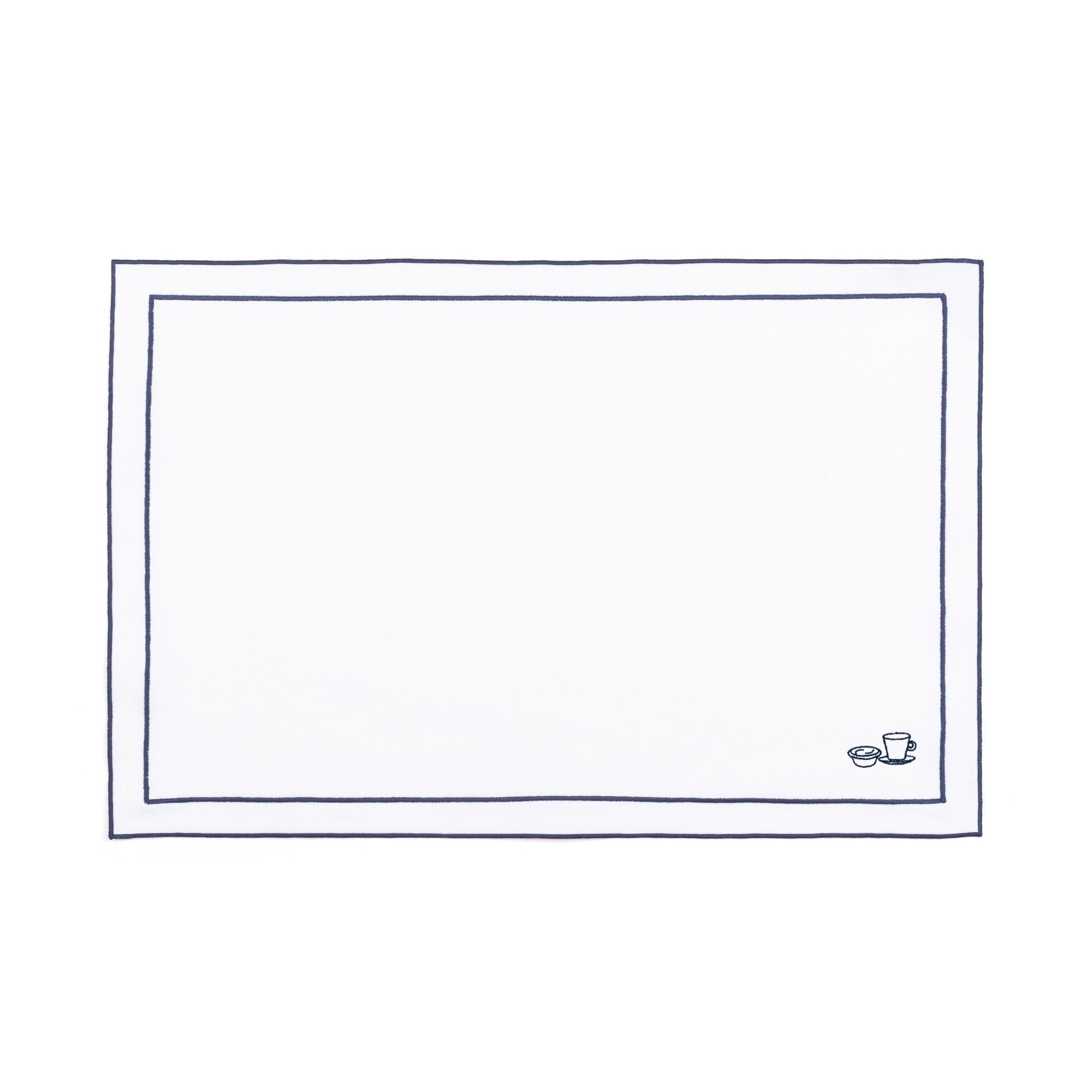 Roupa de mesa Nazaré branca, em algodão, com motivos inspirados em Portugal bordados