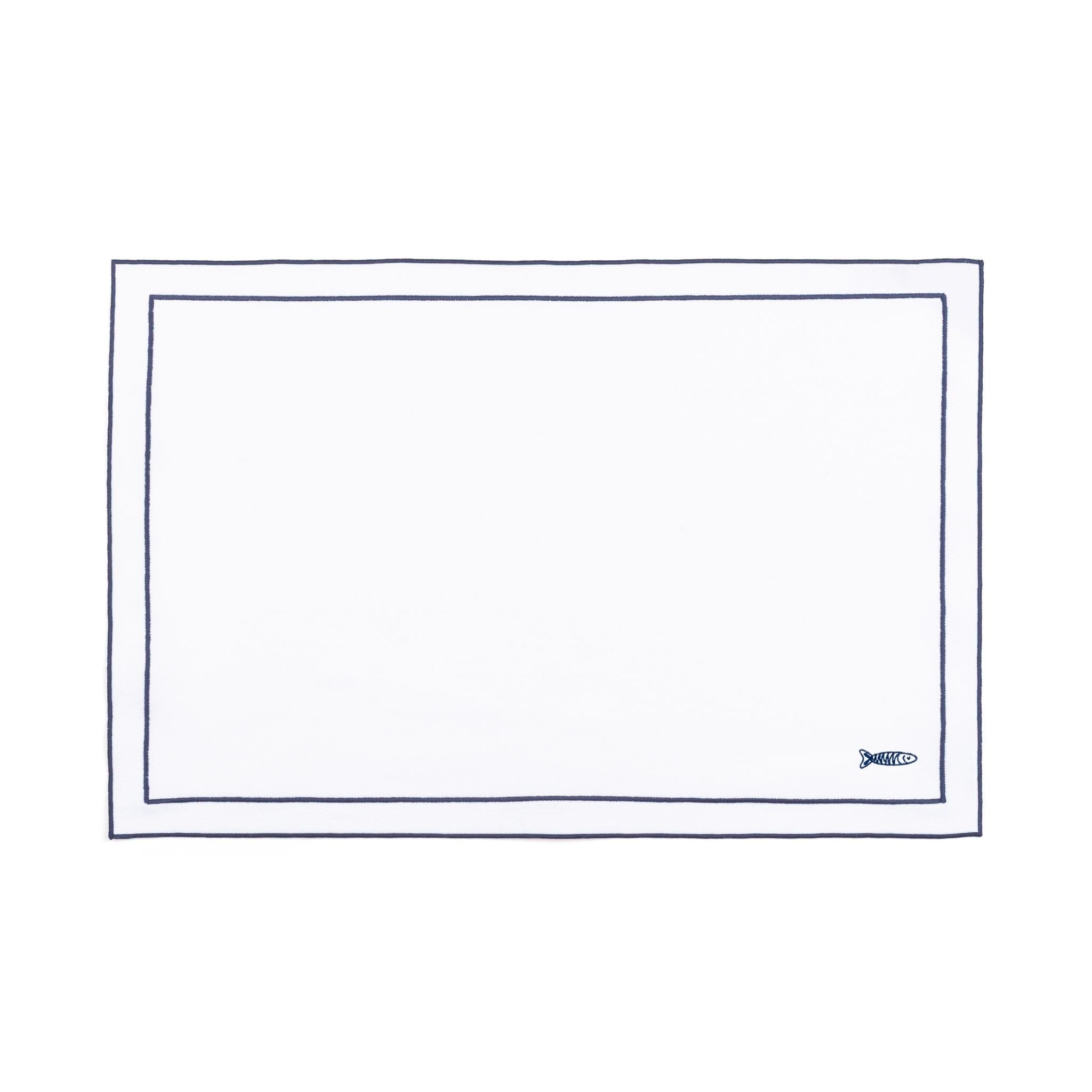 Roupa de mesa Nazaré branca, em algodão, com motivos inspirados em Portugal bordados