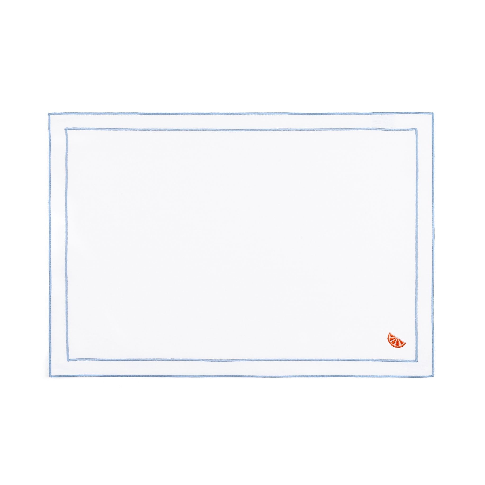 Roupa de mesa Nazaré branca, em algodão, com frutas bordadas