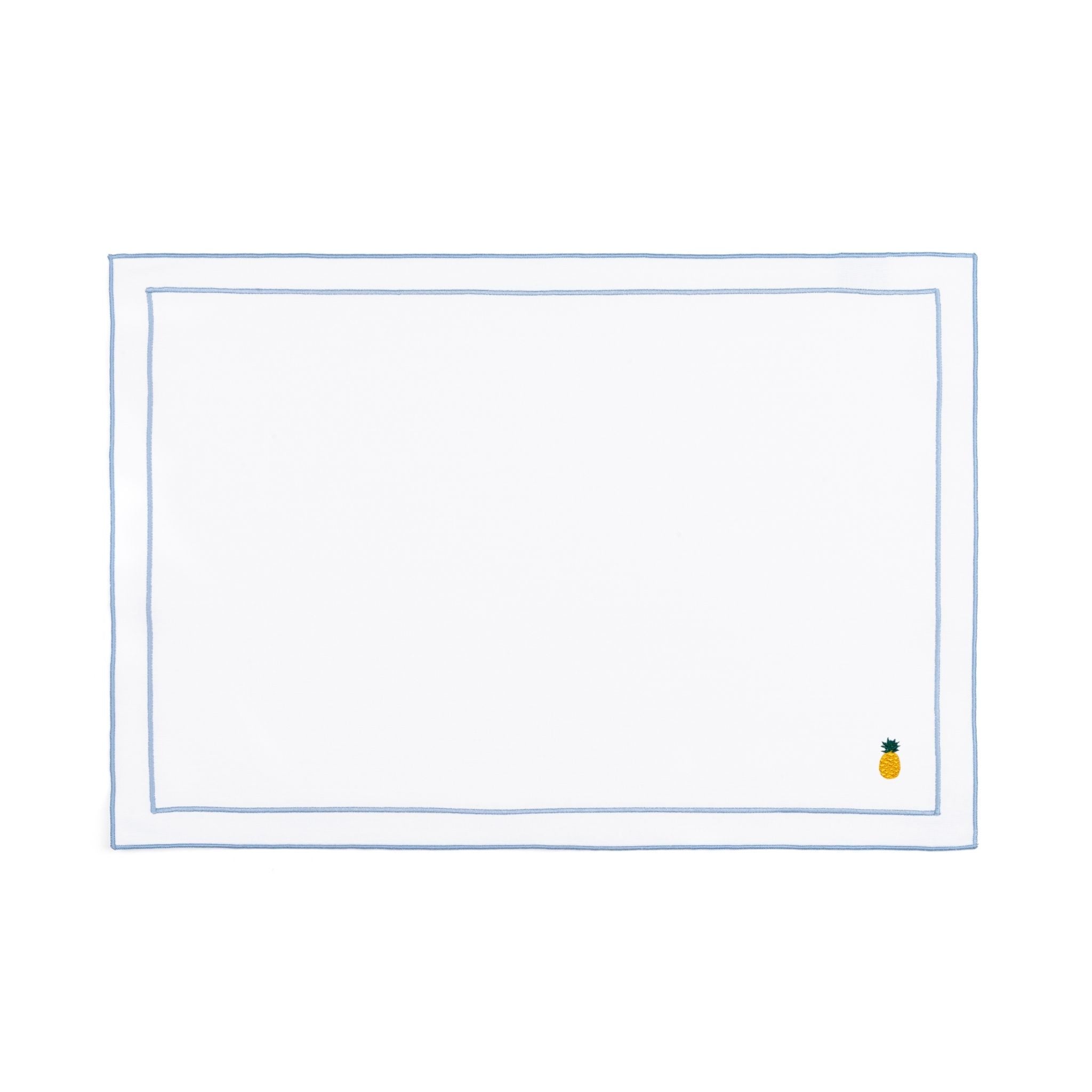 Roupa de mesa Nazaré branca, em algodão, com frutas bordadas