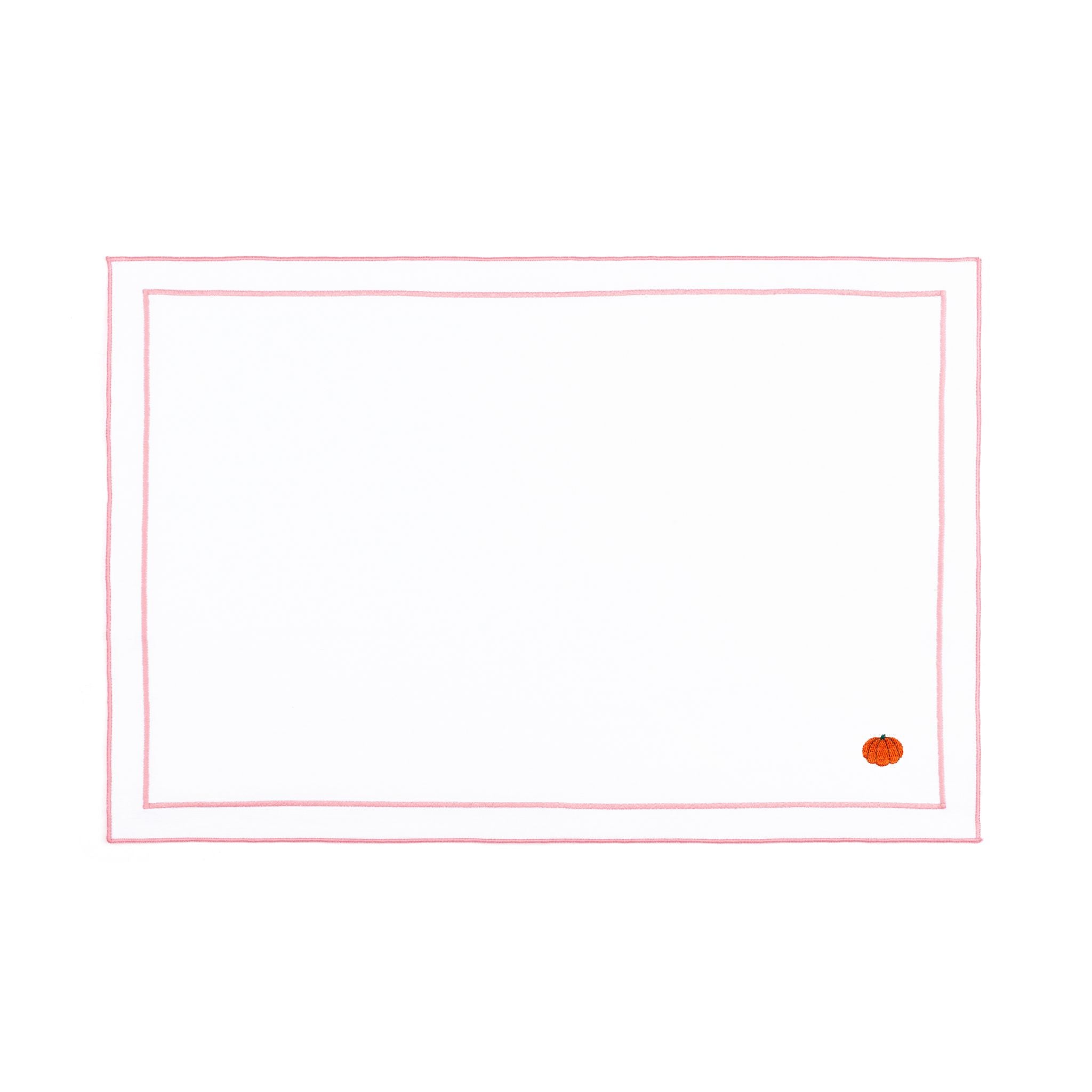 Roupa de mesa Nazaré branca, em algodão, com motivos de outono bordados