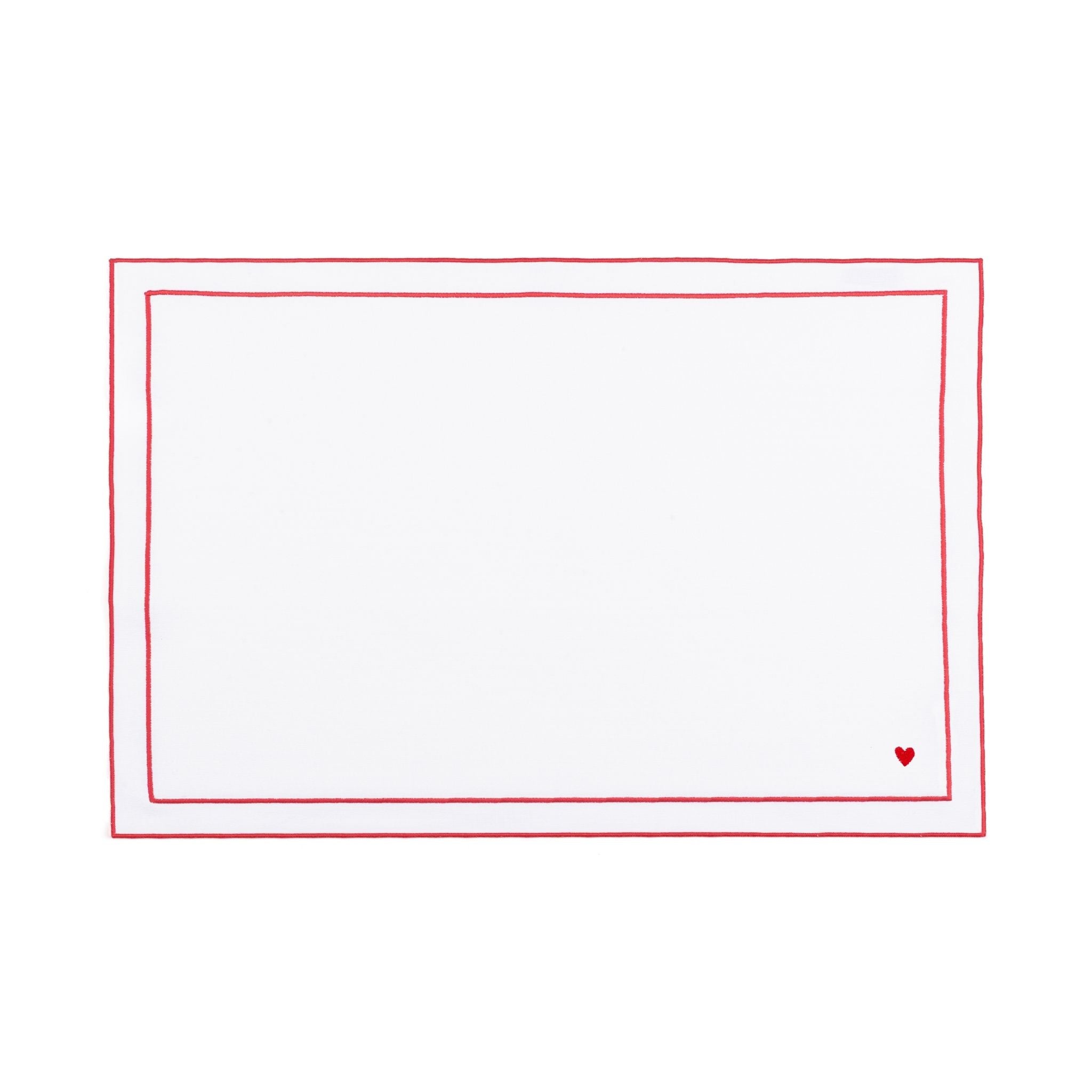 Roupa de mesa Nazaré branca, em algodão, com corações bordados